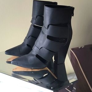 New York & Company moto heeled Boots